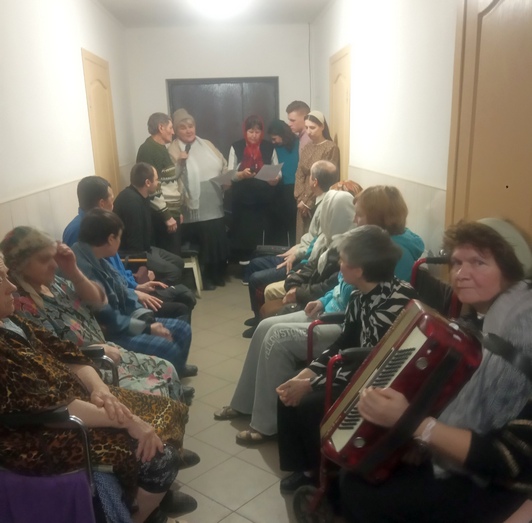 Воскресное богослужение в приюте